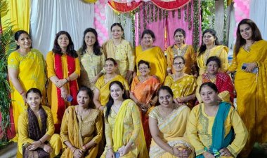 गोल्फ लिंक कॉलोनी भोपाल में डोल ग्यारस पर आयोजन:भगवान गणपति को लगाया फलहारी का भोग, महिलाओं ने लगाए स्टॉल