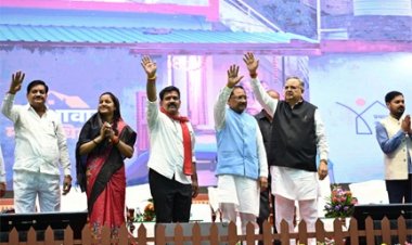 मोर आवास मोर अधिकार : मुख्यमंत्री विष्णुदेव साय ने आवास हितग्राहियों का किया अभिनंदन