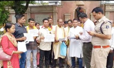 पेड़ों की कटाई के विरोध में उतरा सर्व आदिवासी समाज