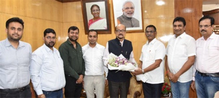 राज्यपाल रमेन डेका से अग्रवाल सभा के प्रतिनिधि मंडल ने की सौजन्य भेंट
