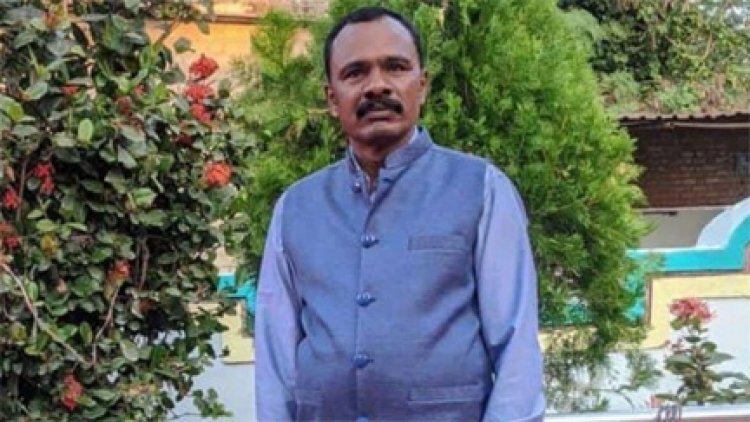 प्रधानपाठक सुसाइड केस में पूर्व मंत्री अकबर पर आत्महत्या के लिए उकसाने का केस दर्ज