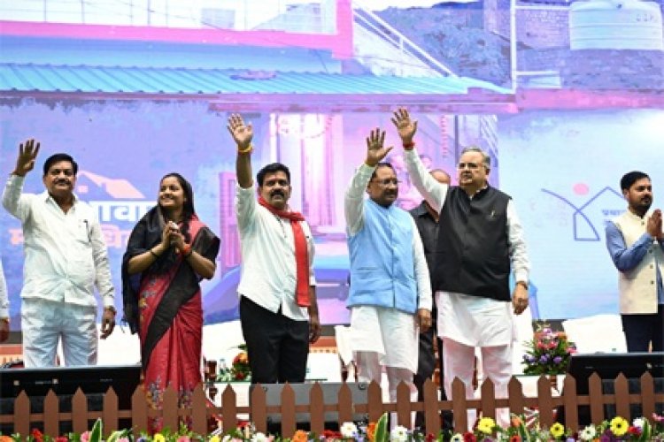 मोर आवास मोर अधिकार : मुख्यमंत्री विष्णुदेव साय ने आवास हितग्राहियों का किया अभिनंदन