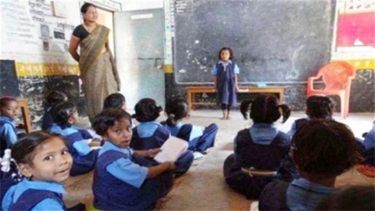 शासकीय स्कूलों में मातृभाषा में पढ़ाई की शुरुआत में देरी, बच्चों की समझ पर असर