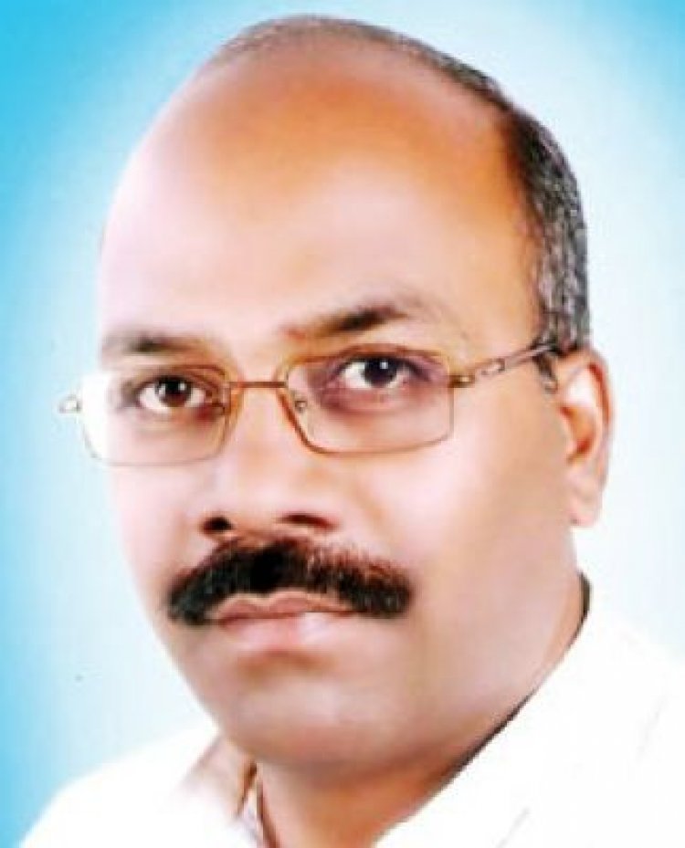 कोरोना महामारी से पीएम केयर फंड में प्रतिमाह जमा कर रहे राशि