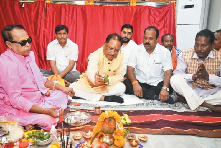 सीएम ने साढ़े 8 करोड़ के विकास कार्यों का किया लोकार्पण