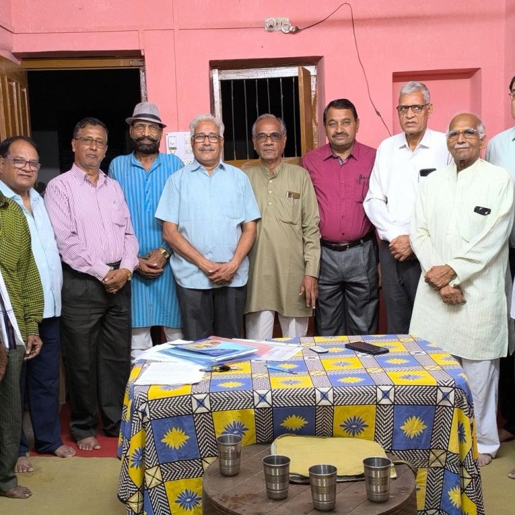 आयुर्वेदिक पद्धति से होगा पेंशनर्स स्वास्थ्य शिविर का आयोजन:जिला अस्पताल के स्टॉफ के असहयोगपूर्ण रवैये के कारण पेंशनर्स ने लिया निर्णय