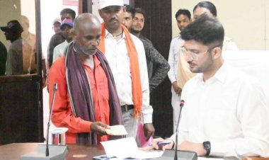 कलेक्टर जनदर्शन में  87 आवेदन