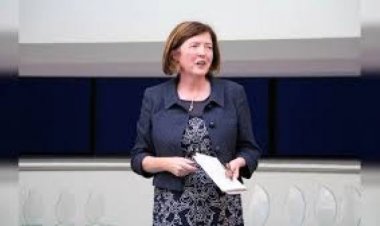 ब्रिटेन के प्रधानमंत्री की ‘चीफ ऑफ स्टाफ’ ने वेतन संबंधी खबरों पर इस्तीफा दिया