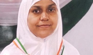 एबी रोड पर हुए हादसे में पत्नी की मौत:पति को गंभीर हालत में इंदौर किया गया रेफर; लोहारपीपल्या ब्रिज पर टक्कर मारी