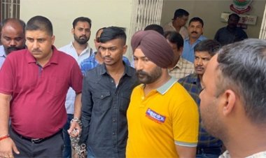 कड़ी सुरक्षा के बीच गैंगस्टर अमन साहू को कोर्ट में किया गया पेश