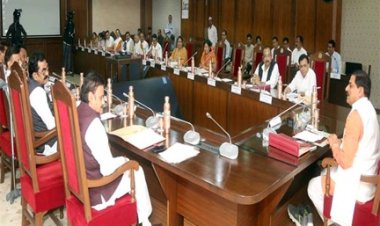 प्रदेश में संचालित 12,670 मिनी आंगनवाड़ी केन्द्रों को पूर्ण आंगनवाड़ी केन्द्रों में उन्नयन का निर्णय