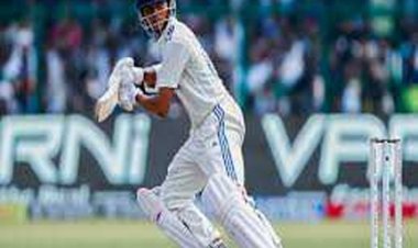 वेस्टर्न ऑस्ट्रेलिया ने एक रन जोड़ कर रिकार्ड आठ विकेट गवां