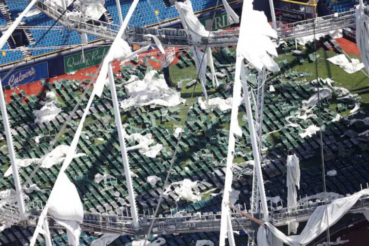 अमेरिका : फ्लोरिडा में Hurricane Milton ने भीषण तबाही मचाई , 20 लाख लोग अपने घरों को छोड़कर हुए शिफ्ट