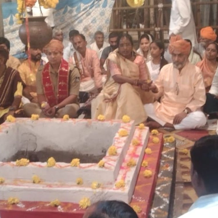 भादवा माता दरबार में 70 हजार लोगों ने किया दर्शन:रात भर माता के दरबार में पहुंचे श्रद्धालु, सुबह तक जारी रहा दर्शन का सिलसिला