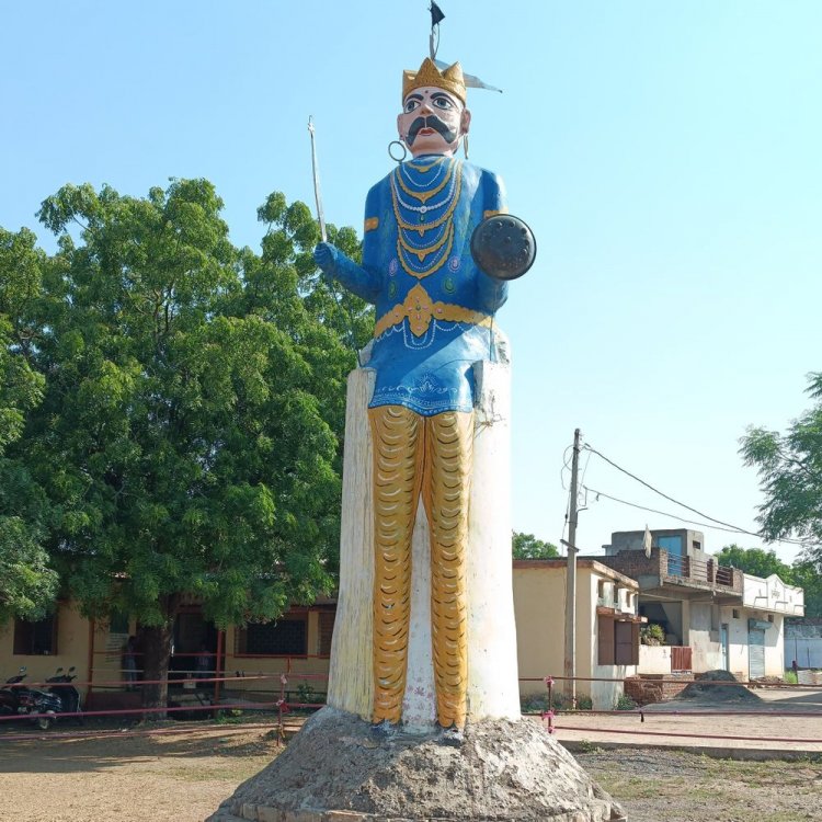 नीमच के गांव में आज होगा रावण दहन:रावण रूंडी में शरद पूर्णिमा पर दहन की 100 साल पुरानी प्रथा; मेले में पहुंचेंगे स्वांगधारी कलाकार