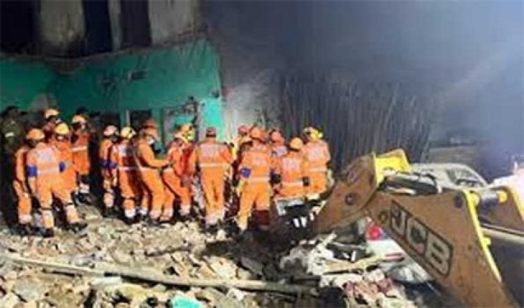 बुलंदशहर विस्फोट हादसे में रेस्क्यू आपरेशन पूरा,छह की मौत