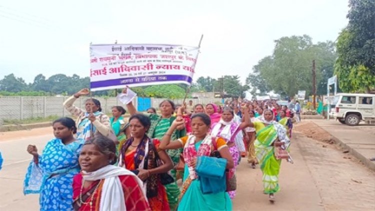 मतांतरित समाज का पद यात्रा दूसरे दिन भी रहा जारी