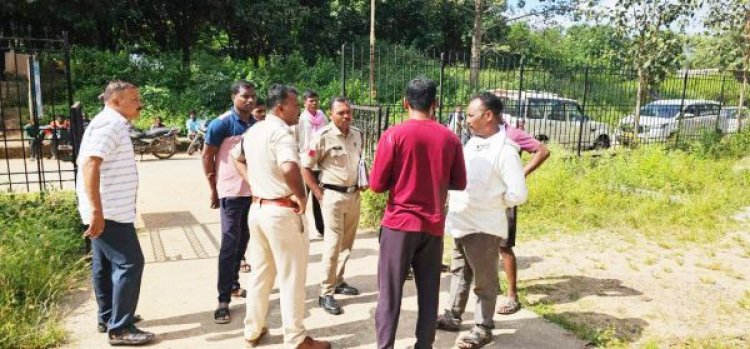 पुजारी ने की खुदकुशी