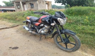 नाती की जान बचाने हथियारबंद लुटेरों से भिड़ गई दादी, मौत