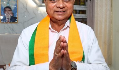 उद्योग मंत्री श्री लखन लाल देवांगन ने दी छठ पूजा की बधाई और शुभकामनाएँ