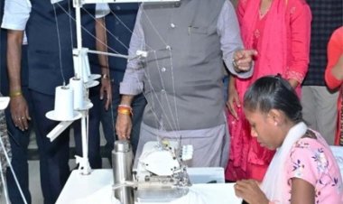 बीजापुर पहुंचे उप मुख्यमंत्री श्री अरुण साव ने सड़क और पुल निर्माण तथा जल जीवन मिशन के कार्यों का किया निरीक्षण