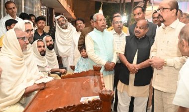 जैन दादाबाड़ी में आयोजित दीक्षा महोत्सव में सम्मिलित हुए राज्यपाल