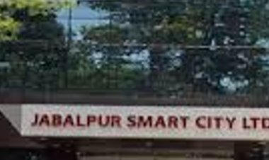 RBL बैंक के टास्क मैनेजर के खिलाफ FIR:जबलपुर स्मार्ट सिटी से करोड़ो की धोखाधड़ी; सेविंग्स को करंट अकाउंट में बदला