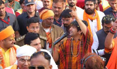 ‘धीरेंद्र कृष्ण शास्त्री की हिंदू जोड़ो यात्रा में शामिल होने के लिए विदेशों से‌ आ रहे श्रद्धालु’