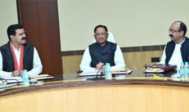 मुख्यमंत्री विष्णु देव साय की अध्यक्षता में मंत्रालय, महानदी भवन, नवा रायपुर में कैबिनेट की बैठक शुरू