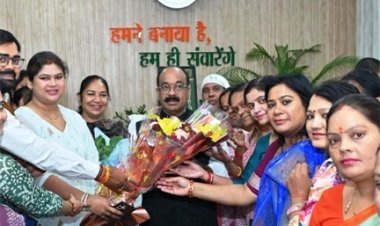 डे-एनयूएलएम में तीन महीनों की कार्यवृद्धि : उप मुख्यमंत्री  अरुण साव से मिलकर कर्मचारियों ने जताया आभार