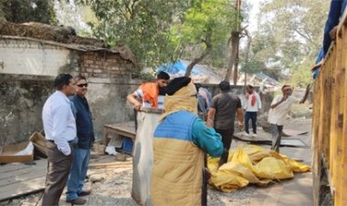 जेल रोड पर फल दुकान लगाने वालों पर गिरी गाज