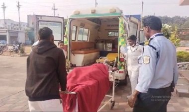 खाना बनाते आग की लपटों में घिरी पत्नी, बचाते हुए पति भी झुलसा, मेडिकल कॉलेज में भर्ती