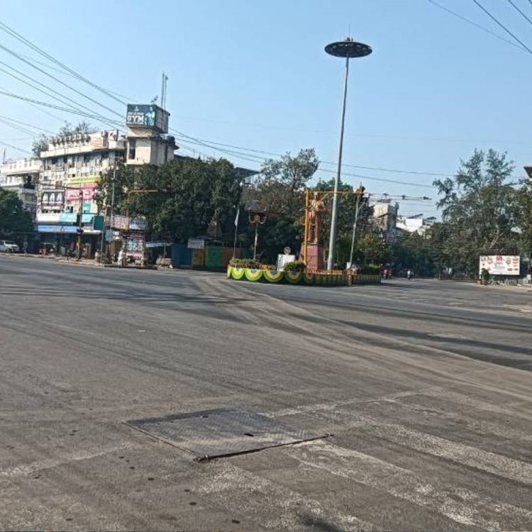 इंदौर में दीपावली पर दिनभर रही उमस:दिन का पारा फिर 34 डिग्री के पार; रात को भी रही खासी गर्मी, आज भी ऐसा ही मौसम