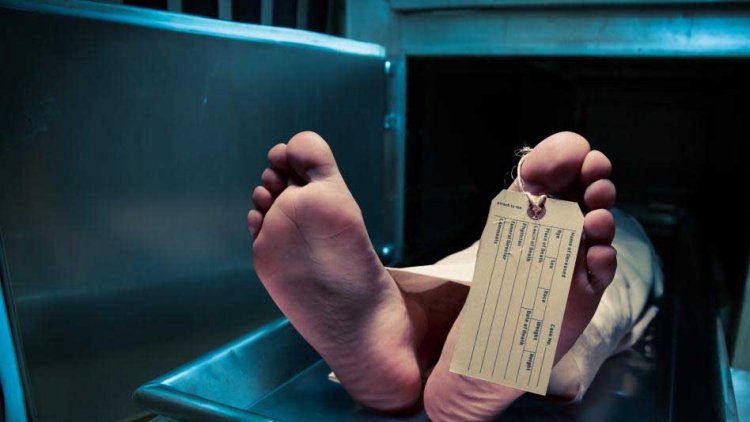 नाबालिग के साथ यौन संबंध बनाते समय हार्टअटैक, डायमंड फैक्ट्री का मैनेजर था शख्स