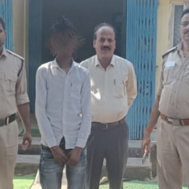 25 दिन से गायब नाबालिग इंदौर में मिला:बोला- घूमने का मन था, परिवार से पूछताछ तो जाने नहीं देते; प्रतिमा विसर्जन के बाद हुआ था लापता