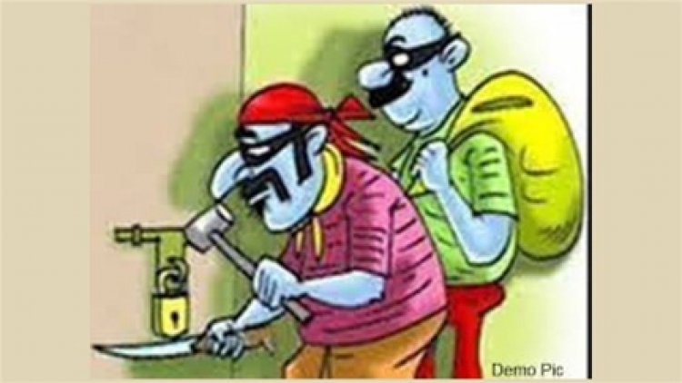 इंडियन बैंक में चोरी का प्रयास