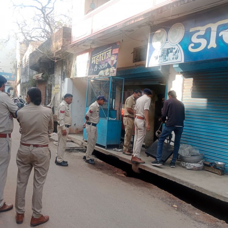 पान की दुकान से अवैध गांजा जब्त:आलीराजपुर पुलिस ने की कार्रवाई, चाय की दुकान पर चल रहा था अवैध नशे का व्यापार