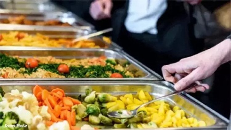 शादी समारोह में खाना खाकर बिगड़ी लोगों की तबीयत,110 लोग अस्पताल में भर्ती