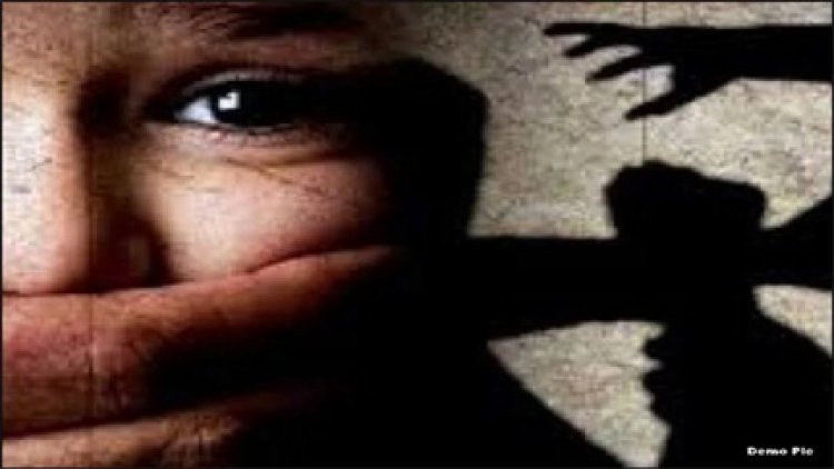 तीन साल के बालक से कूकर्म, पीड़ित को भगाया थाने से, कलेक्टर और आइजी से की फरियाद