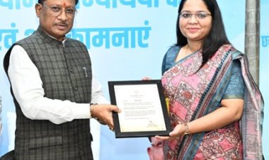 मुख्यमंत्री से सम्मानित होने पर पीएससी परीक्षा में तीसरे स्थान पर चयनित आस्था शर्मा ने व्यक्त किया आभार