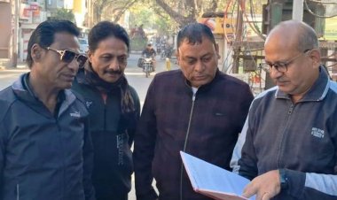 ड्‌यूटी से गायब मिले 44 नपा कर्मचारी:महापौर ने 1 दिन का वेतन काटा, नोटिस देकर मांगा जवाब; वाइन शॉप पर लगाया जुर्माना