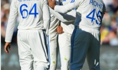 एडिलेड में हेड के खिलाफ सिराज की आक्रमकता देखकर थोड़ा चिंतित हो गया था : पोंटिंग