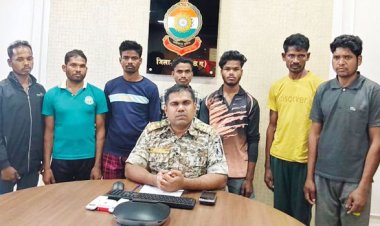 विस्फोटक समेत 7 नक्सली बंदी