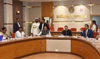 विधानसभा अध्यक्ष डॉ. रमन सिंह की अध्यक्षता में आज छत्तीसगढ़ विधानसभा के समिति कक्ष में कार्य मंत्रणा समिति की बैठक आयोजित की गई