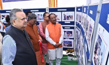विधान सभा के रजत जयंती वर्ष में ‘स्मृतियां’ छायाचित्रों की प्रदर्शनी का शुभारंभ