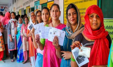 लोकसभा चुनाव में महिला मतदाताओं की संख्या पुरुषों से अधिक रही: निर्वाचन आयोग
