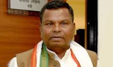 ‘मैं अनपढ़ हूं, अधिकारी कराते रहे हस्ताक्षर…कवासी लखमा