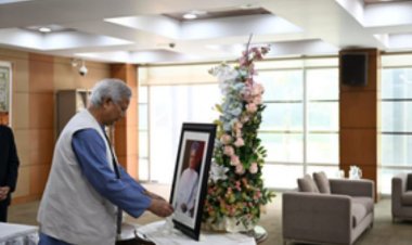 बांग्लादेश : मुख्य सलाहकार मोहम्मद यूनुस ने भारतीय उच्चायोग जाकर डॉ. मनमोहन सिंह को दी श्रद्धांजलि