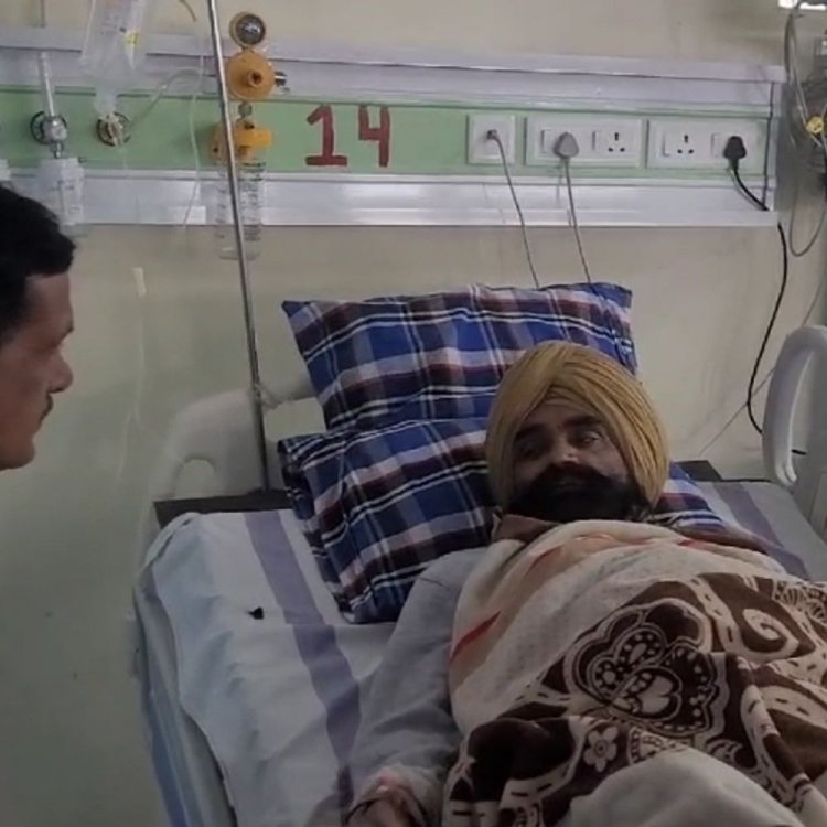 ढाबे पर चेकिंग करने गए एएसआई के साथ मारपीट:संचालक ने लोहे की रॉड से किए कई वार, जिला अस्पताल में भर्ती