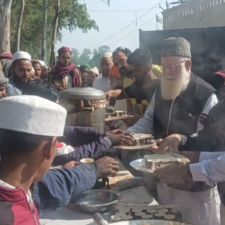 आलमी तब्लीगी इज्तिमा में शिरकत करने वालों का स्वागत:जमीअत उलमा मध्यप्रदेश एवं सर्व धर्म सद्भावना मंच ने जमातियों को कराया चाय नाश्ता